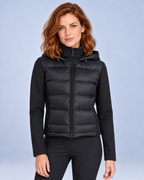 Ellis & Rowe black hybrid hooded jacket, front standcollar, ER-W05 studio photograph